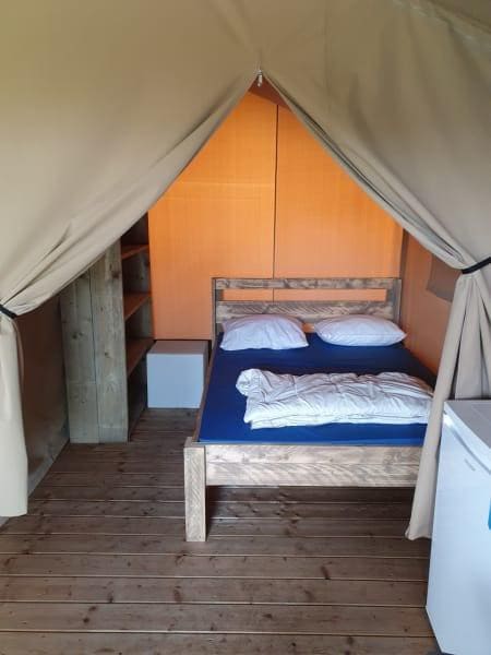 Camping de Oude Rijn -野生动物园帐篷，可容纳4人