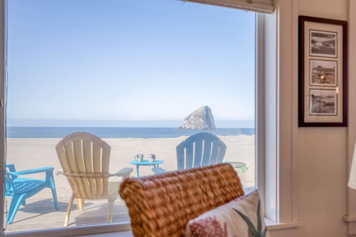 Oceanfront-Haystack Rock-Beach-Whale 's Tail