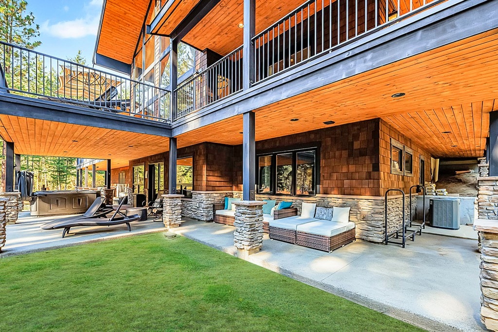 Elevate Your Summer Vacation-6,200sqft Compound