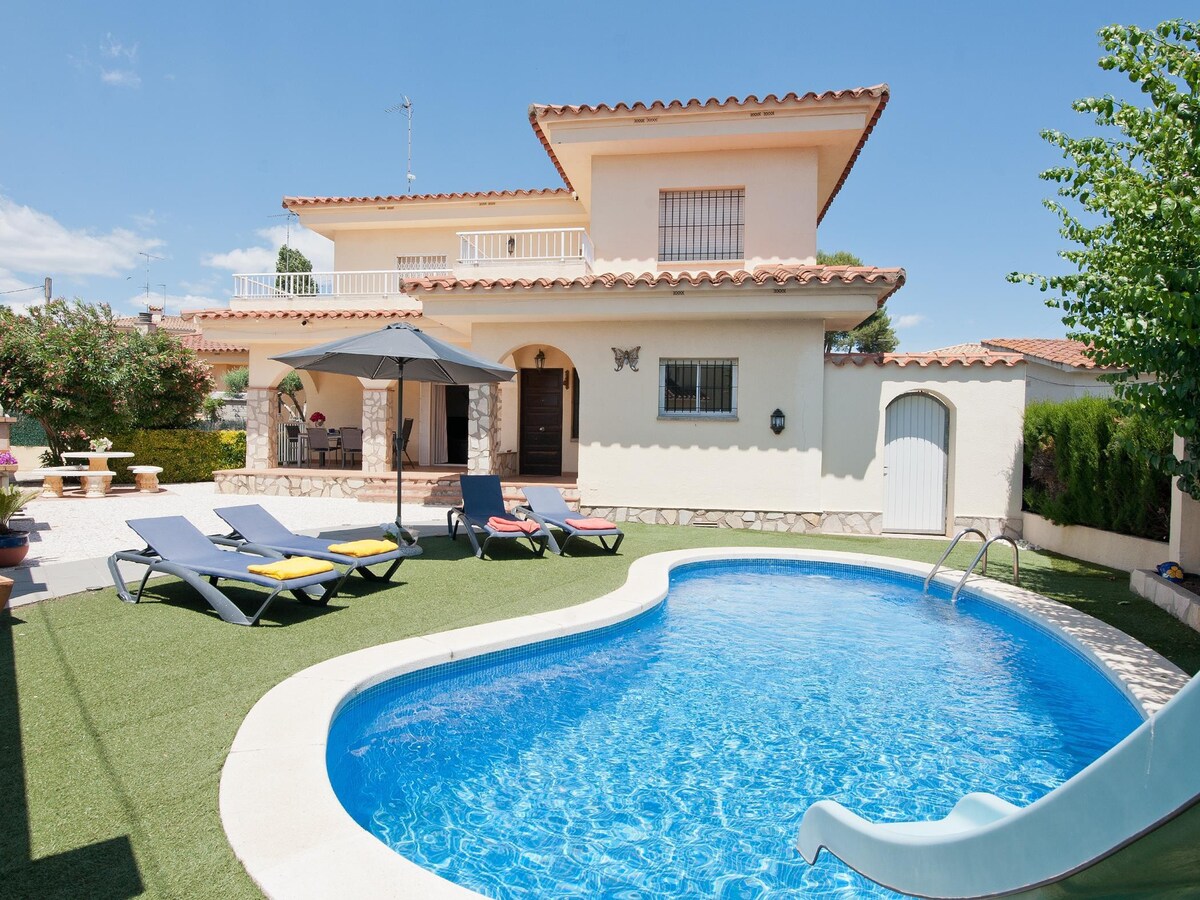 可爱的房子，带私人泳池，位于L 'Escala.HUTG-028333