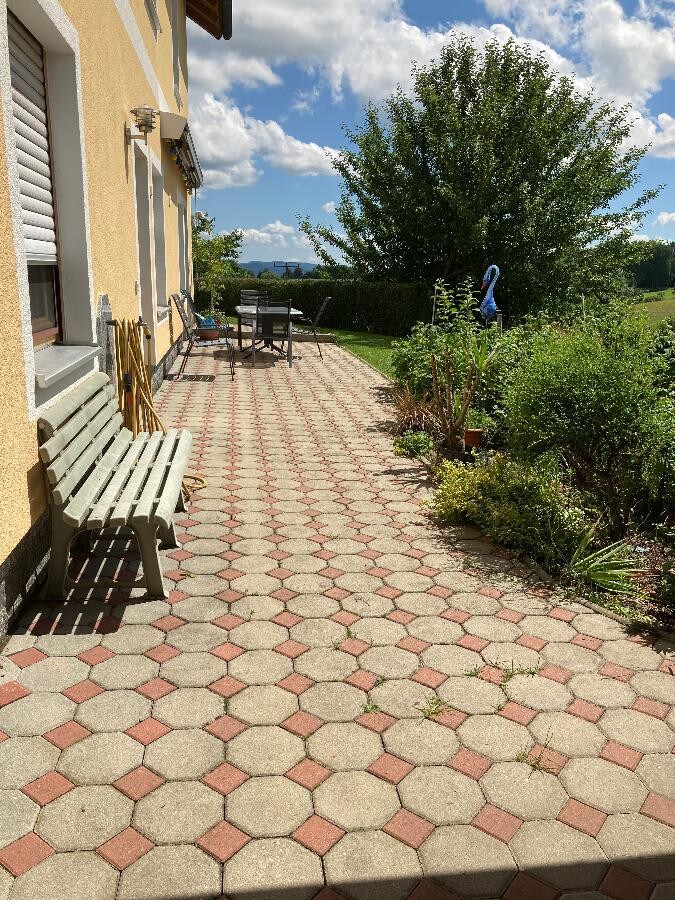 Haus Ruhland (Tiefenbach/OPf.), Gemütliche Ferienwohnung mit Terrasse und Pool