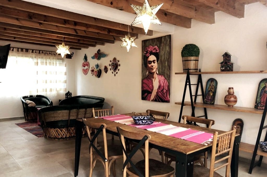 CASA 5 · Beautiful Frida House in Downtown Tequis