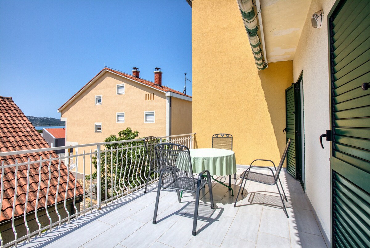 A-18665-b Two bedroom apartment with terrace and