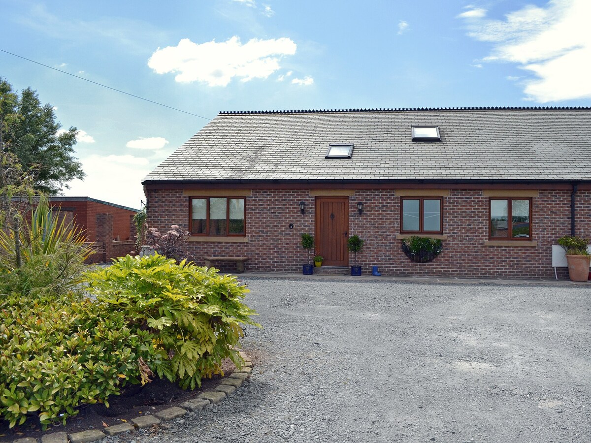 Carr End Barn B (lr8)