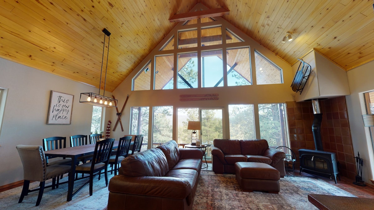 WiFi | Covered Deck | Great Views | Quivera Cabin