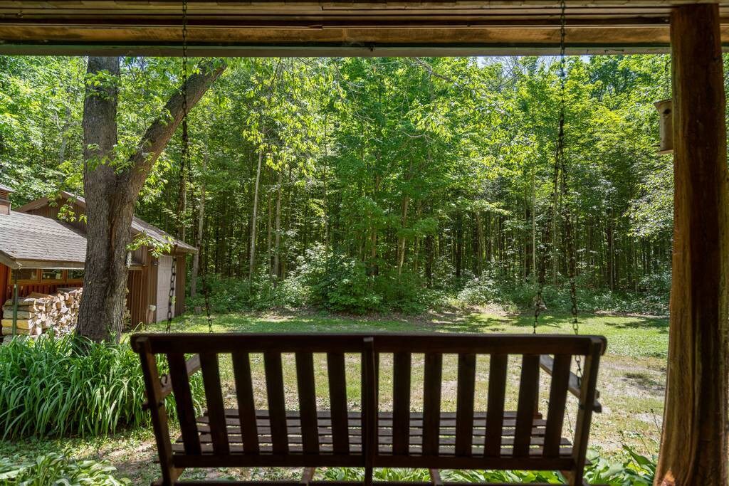 森林中的小木屋！安静的密歇根州北部度假胜地