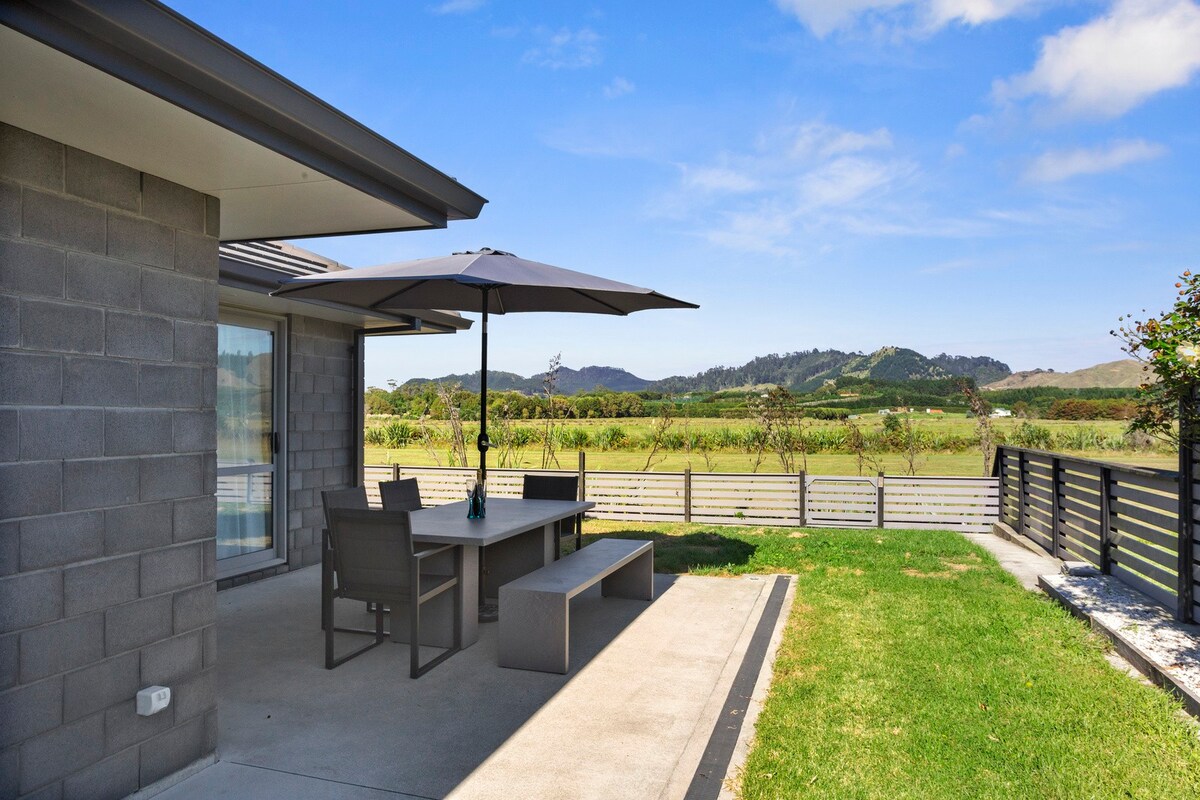 A Beach Haven - Waihi Beach Holiday Home