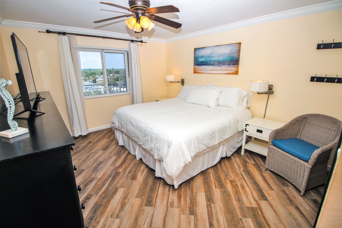 Kick Back to Oceanfront Views from Every Room!