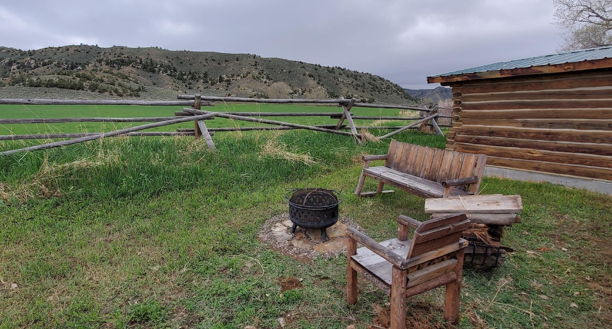 1897 Log Cabin on on the backside of Yellowstone