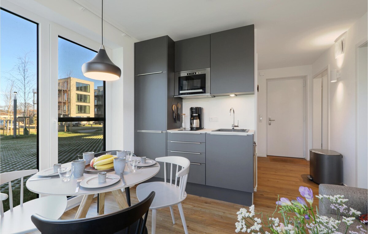 Beach front apartment with kitchen