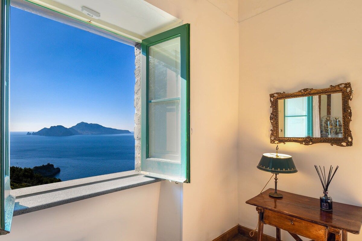 Villa Vista Splendissima, Amalfi Coast Stone Villa