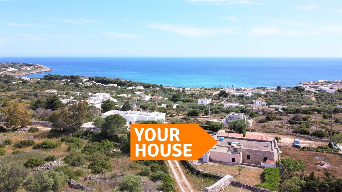 Stone house with private pool and sea view