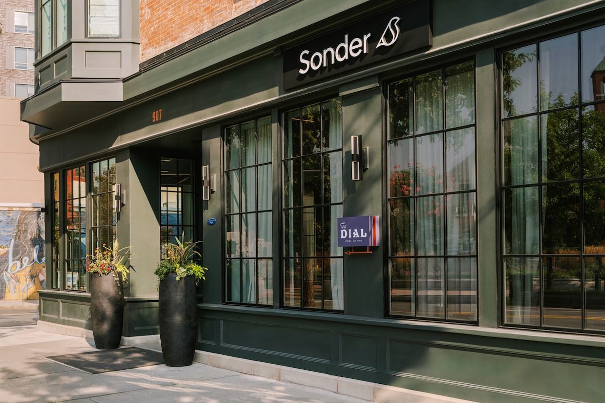Sonder 907 Main |高级加大双人床客房