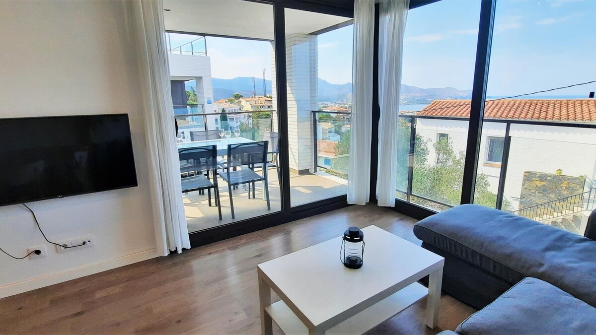 CAU DE LLOP 1 Fantastic apartment with spectacular sea views