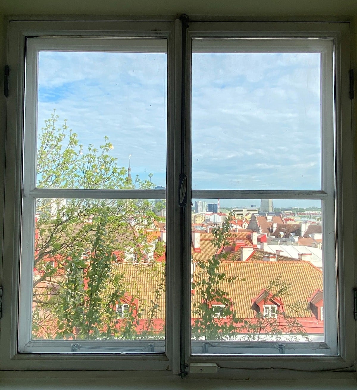 Large 70m2 studio in Old Town with view
