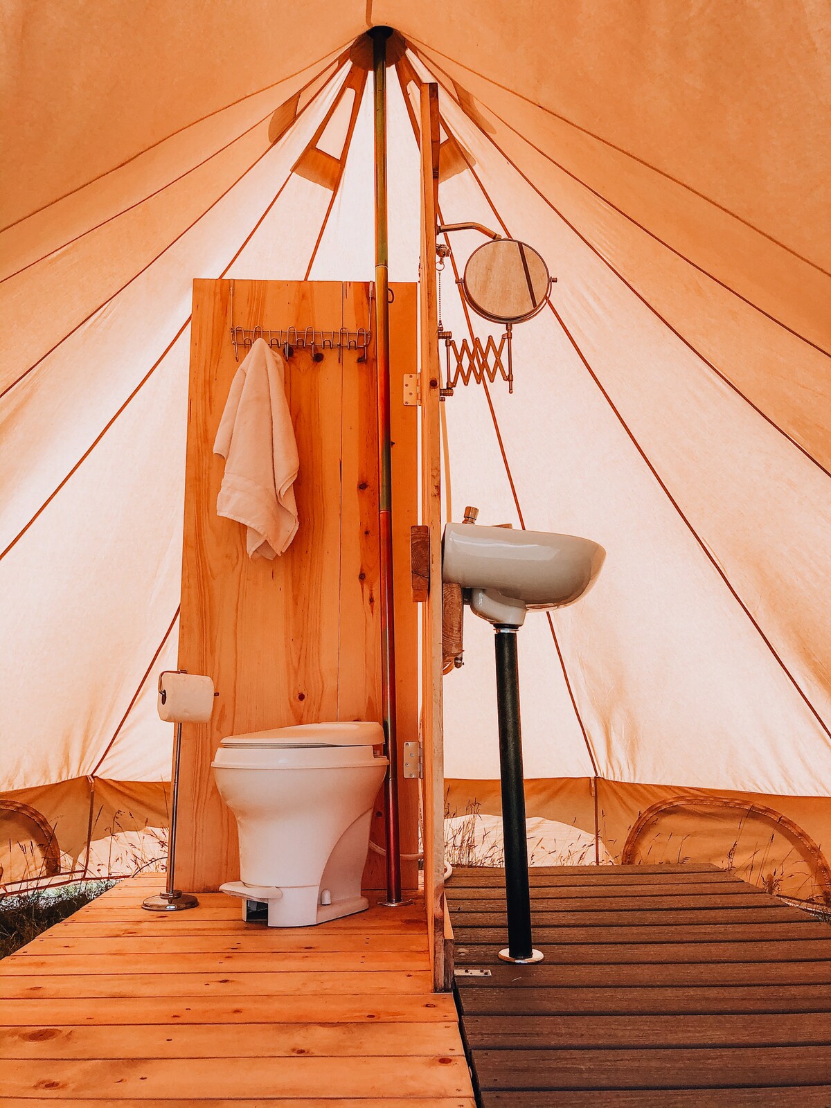 Wander Camp Bryce Canyon - King Tent