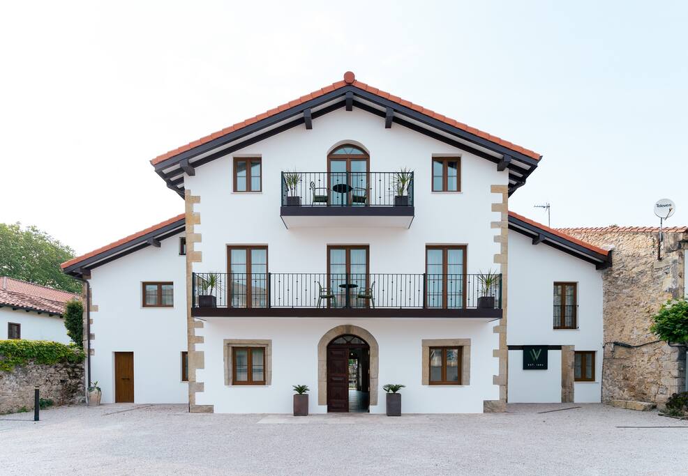 LAS VISTAS, Apartamento en Villaverde de Pontones.