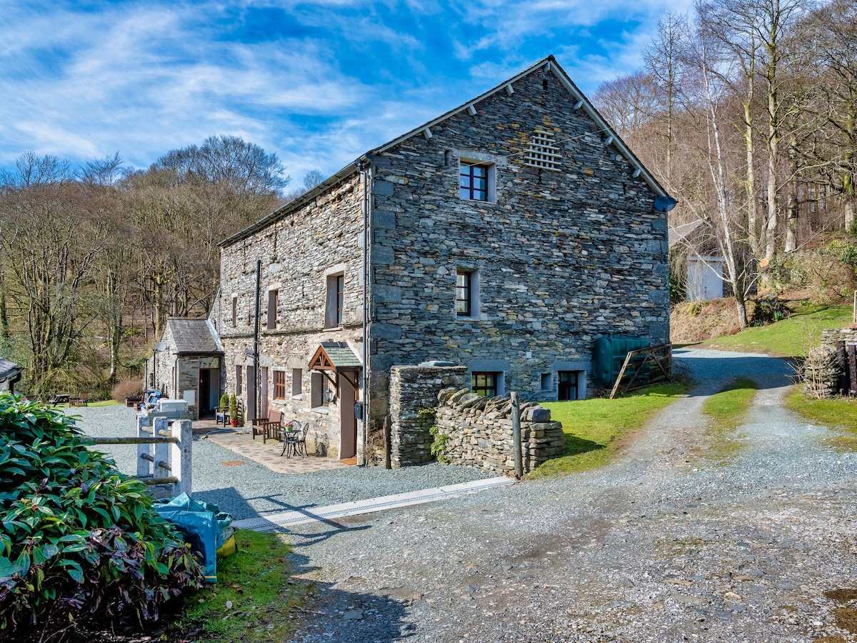 1 Force Mill Barn Lake District Nr. Hawkshead