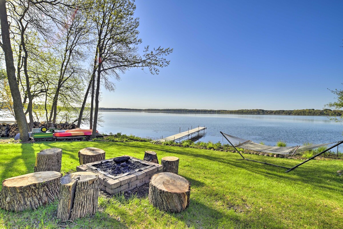 Hilltop Green Lake Home ：码头、皮划艇、景观！