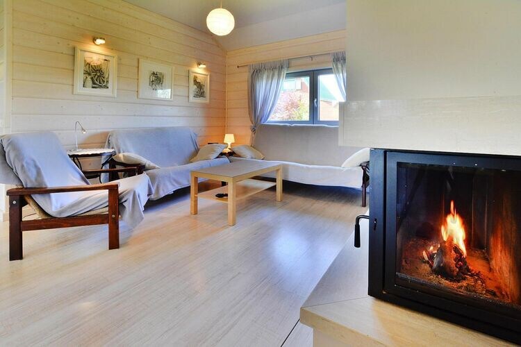 Comfortable holiday home for 8 people, Oswino