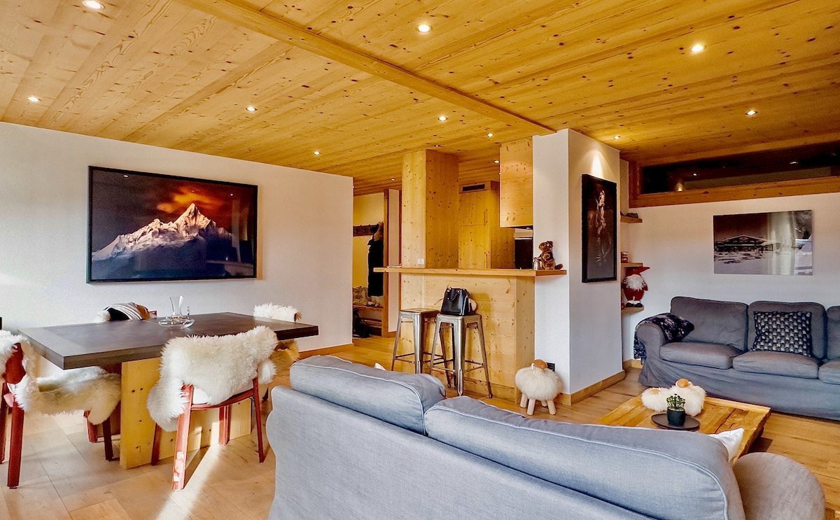 Luxury Wood Megeve village