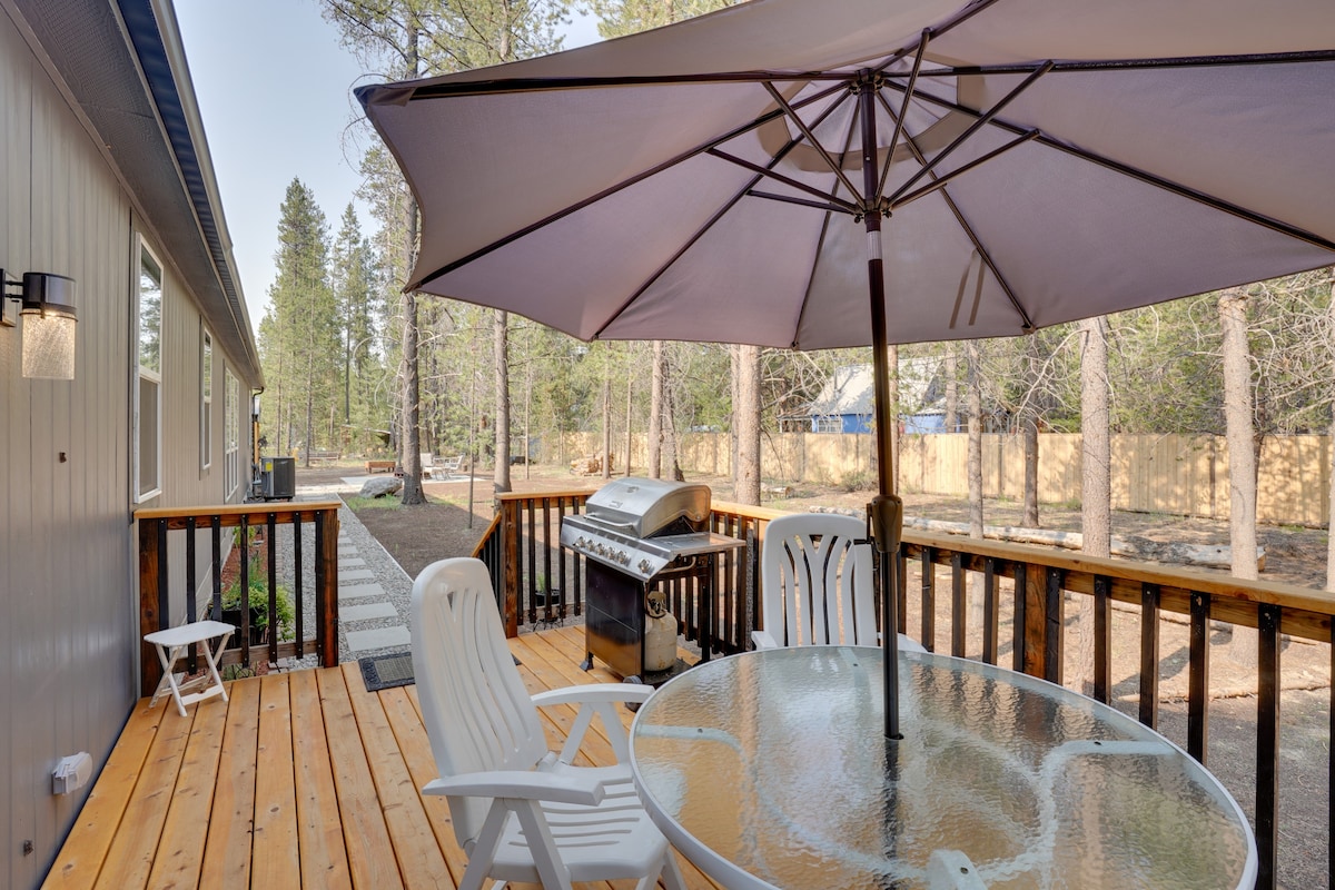 'The Hub' La Pine Vacation Rental - Dog Friendly!