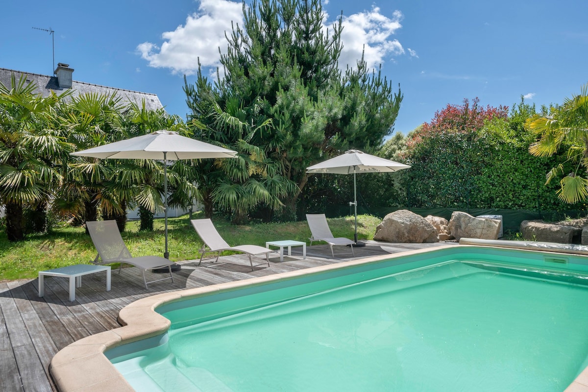 Vacances détente dans cette maison avec piscine à