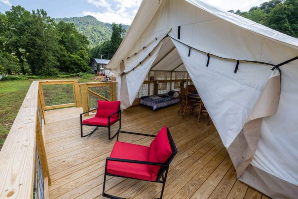 Bald Eagle Tent @ Rusty 's Roost River Camp 2