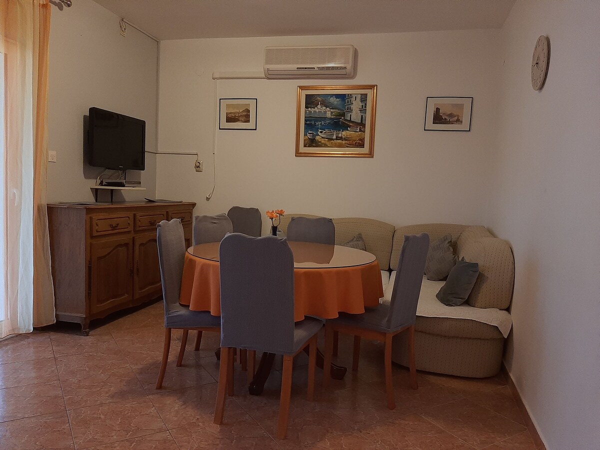 Apartment Jakov (41861-A2)