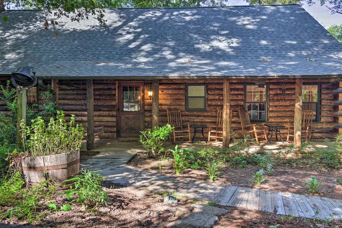 Secluded Cabin w/ Spacious Kitchen & Dining Area!