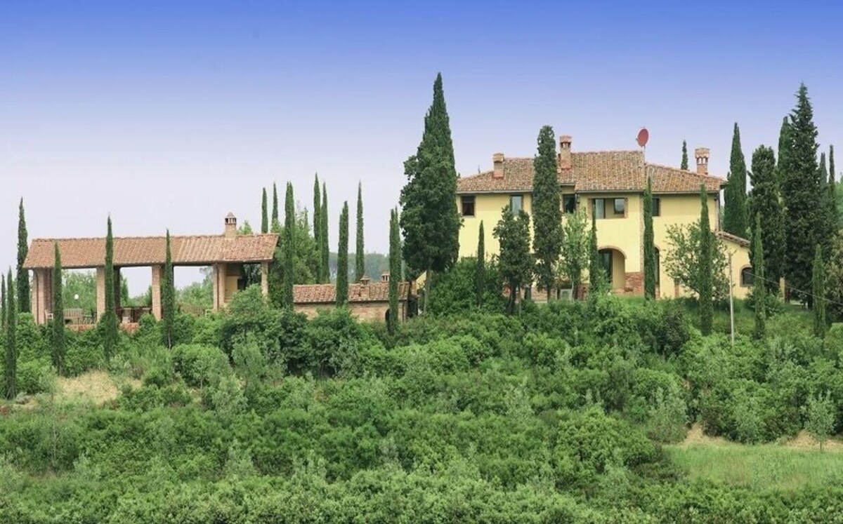 Villa Cerretello * Villa Cerretello Sleeps 22