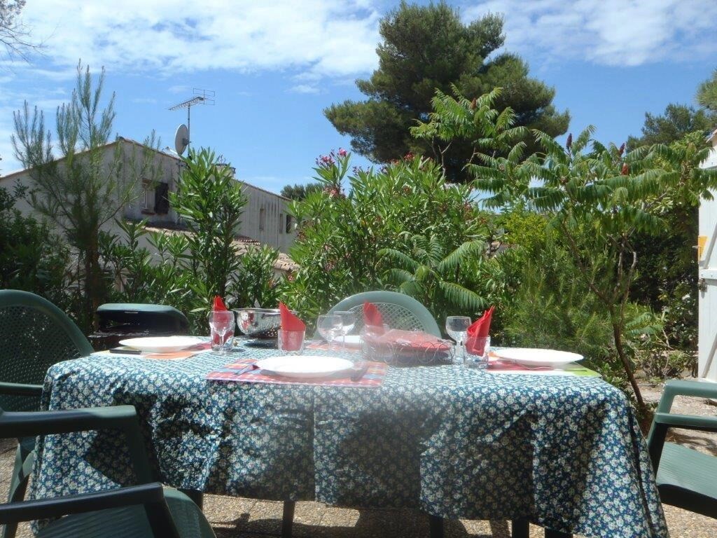 Nice semi detached villa Mt St Martin Cap d'Agde