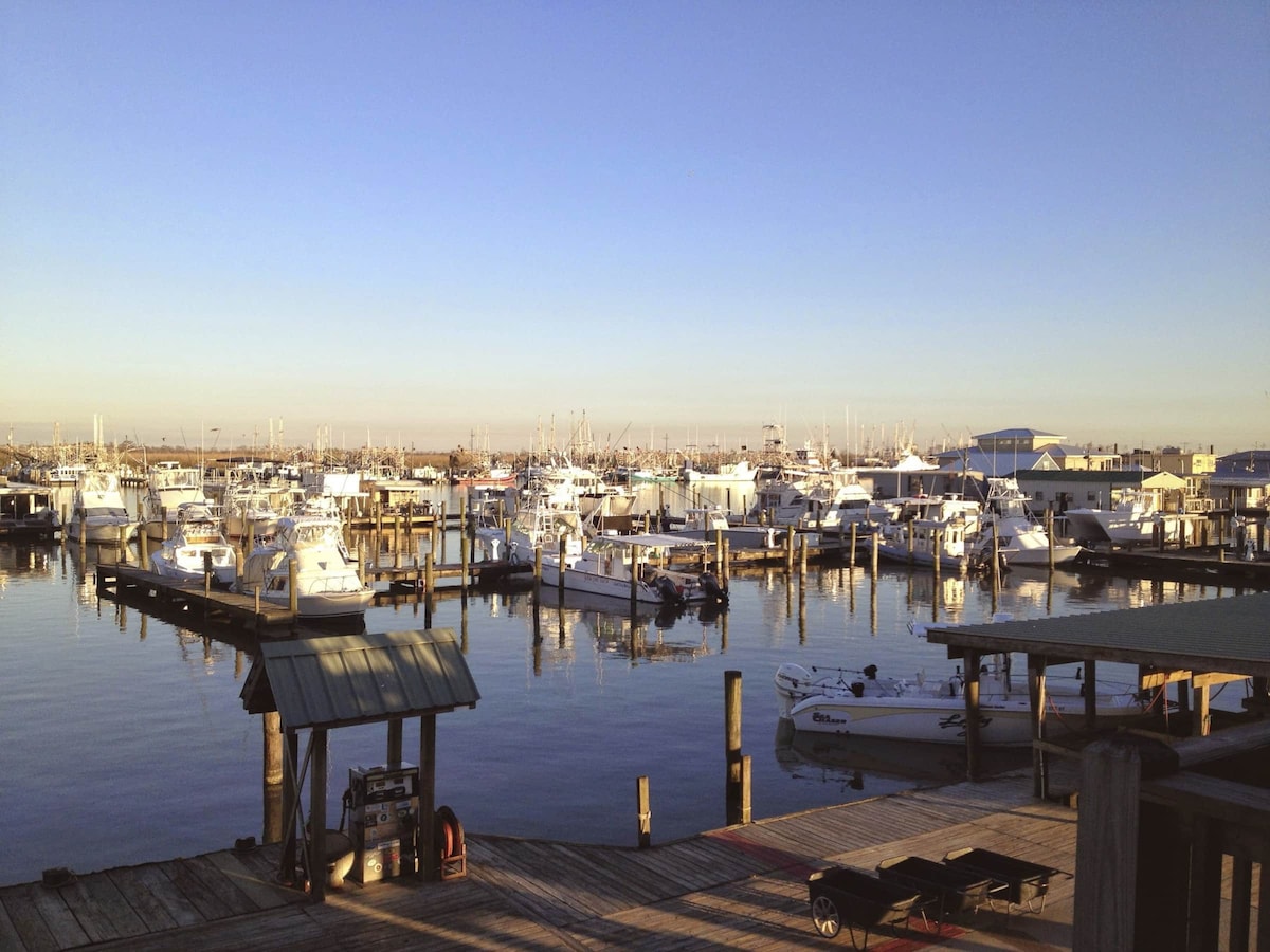 Resort Lodging @ Venice Marina - Venice Riverhouse