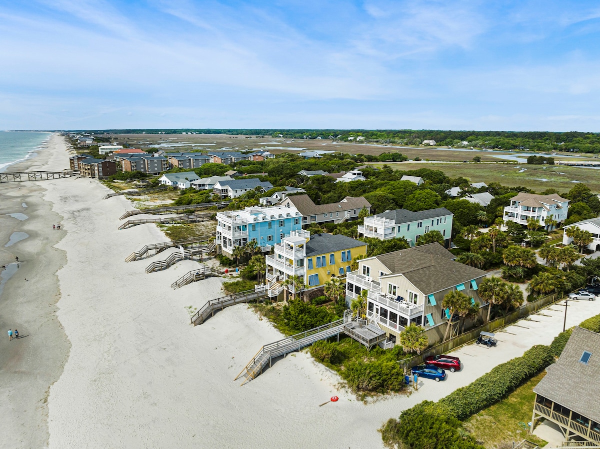 Fins To The Right - Oceanfront Townhouse