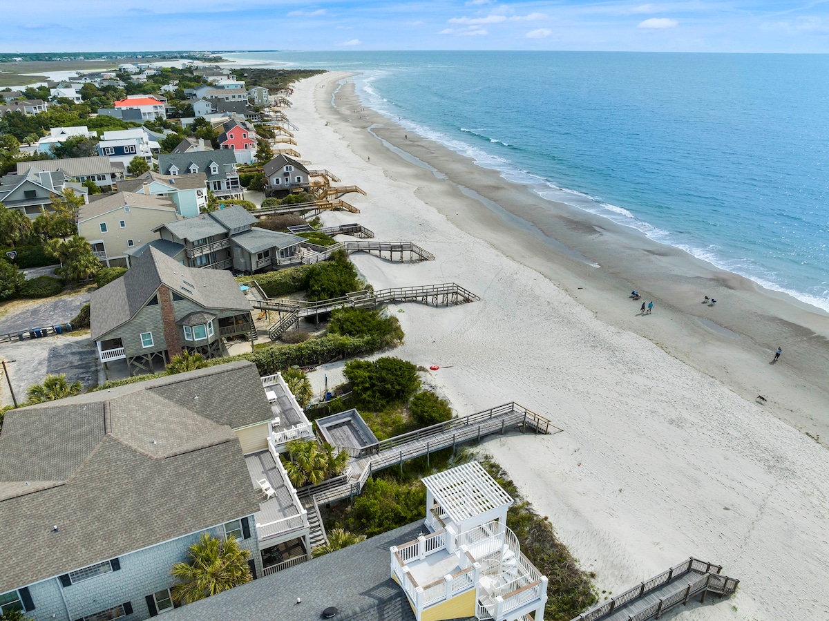 Fins To The Right - Oceanfront Townhouse