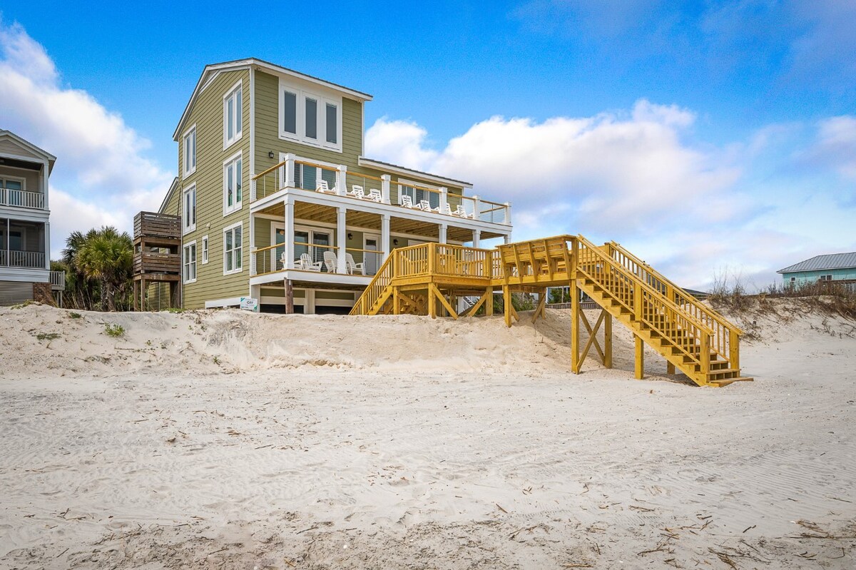 Nut House - Oceanfront, 6-bedrooms