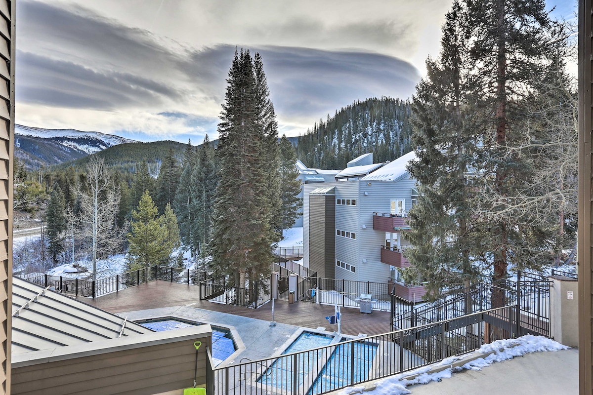 Cozy Ski-In/Out Winter Park Studio w/ Hot Tubs!