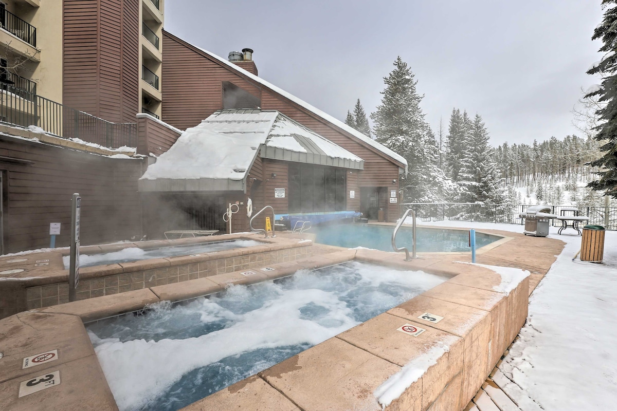 Cozy Ski-In/Out Winter Park Studio w/ Hot Tubs!