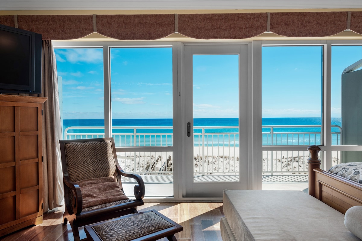 Luxury Beachfront Views | 4BR White Sands 423