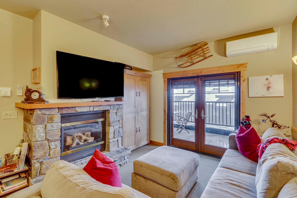 Ski-In/Ski-Out Whitefish Escape w/ Balcony!