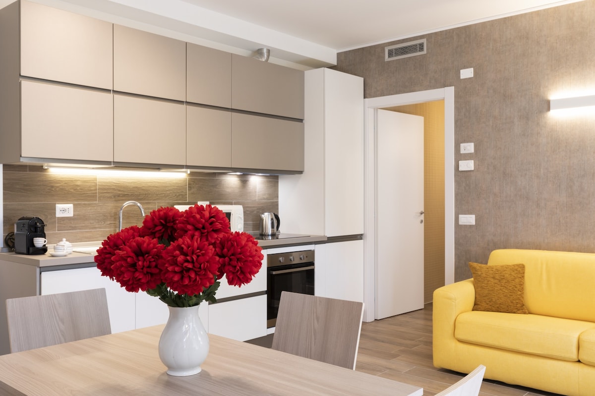 West Milan - Modern and Comfortable Apartment