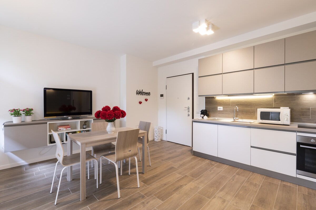 West Milan - Modern and Comfortable Apartment