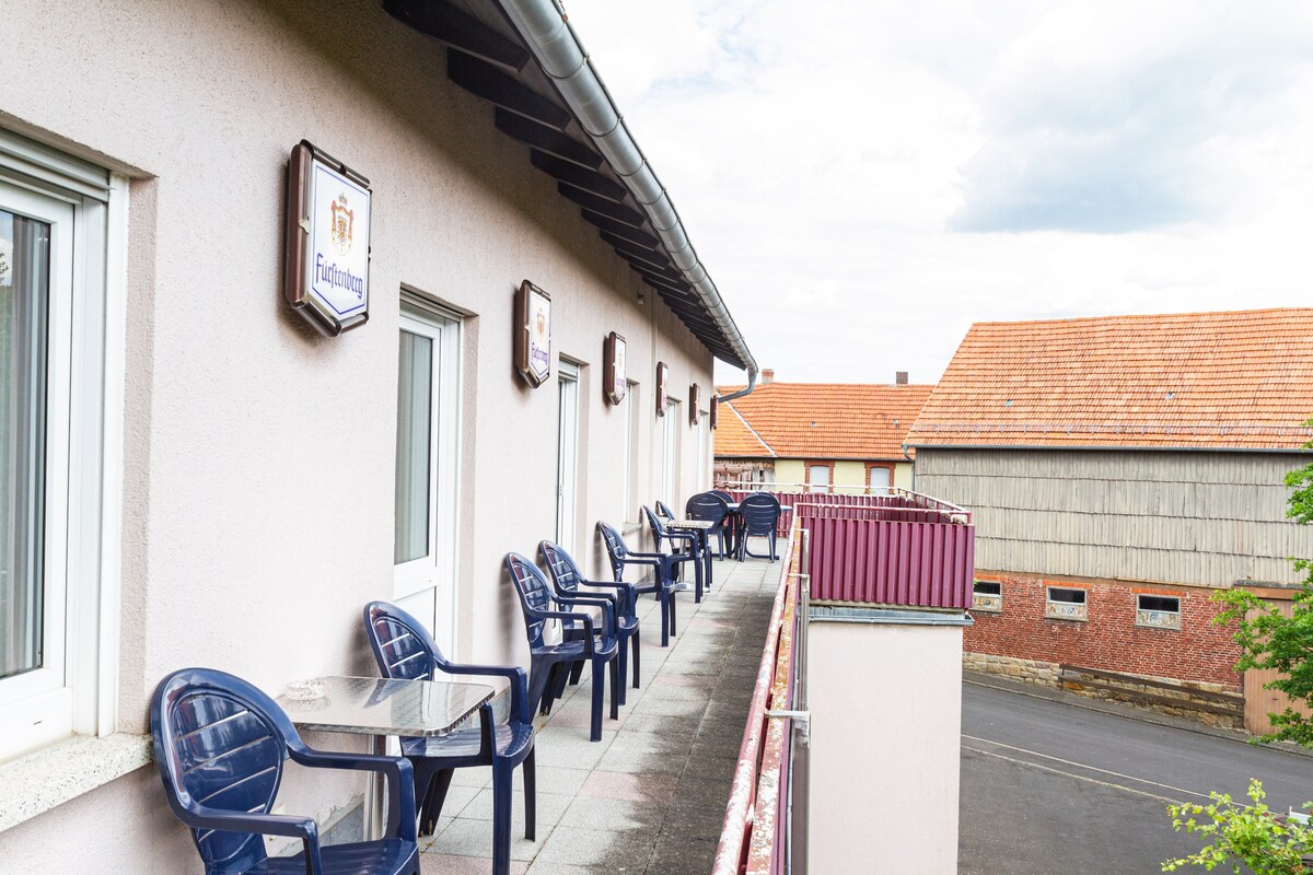 Dreibettzimmer mit Balkon im Landhotel Georgshof