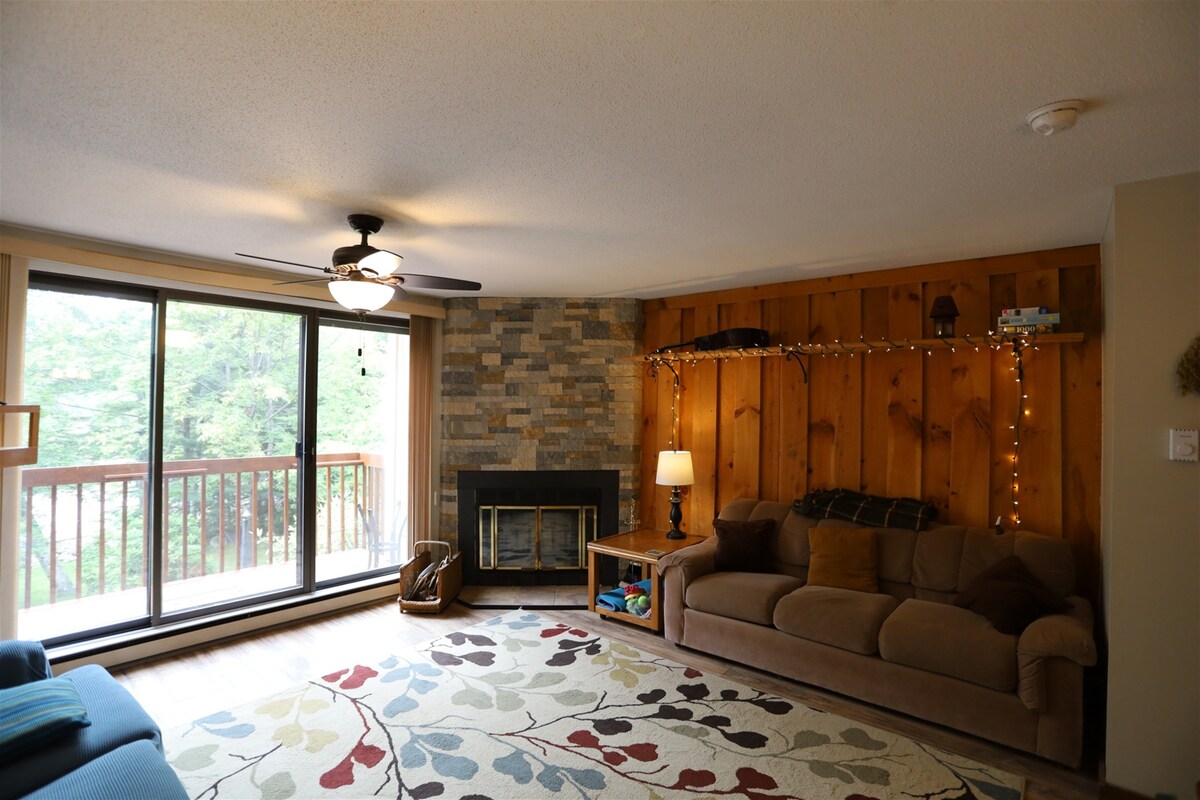 Waterville Valley Vacation Rental Condo with share