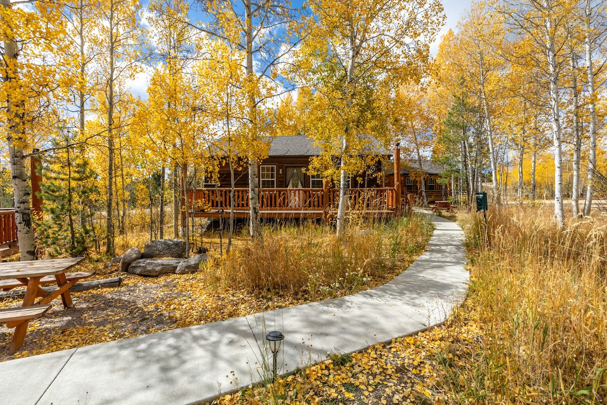 Cabins 1,2,3&4, Aspen Leaf Lodges, Near Grand Lake