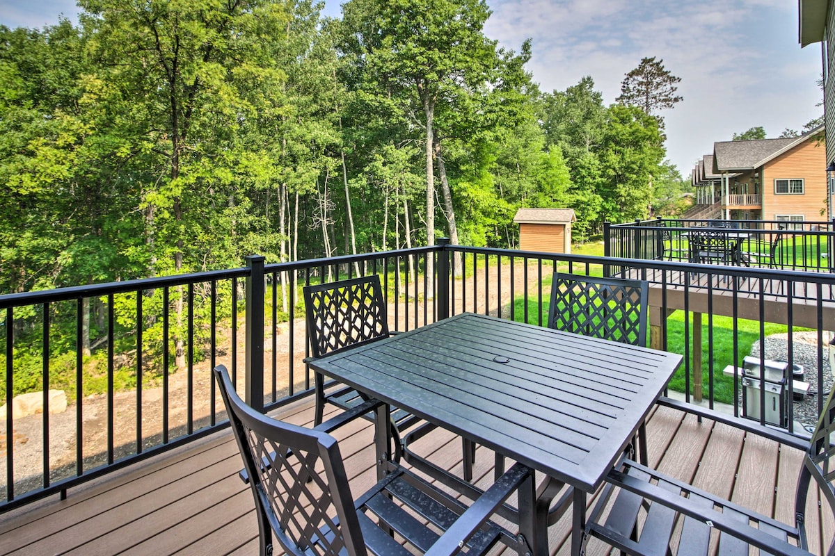 Contemporary Gull Lake Resort Townhome: Boat Slip!