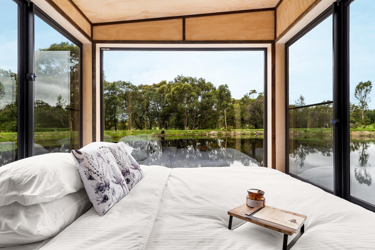 Banksia -Designer Tiny Home ，可欣赏迷人的水坝景观