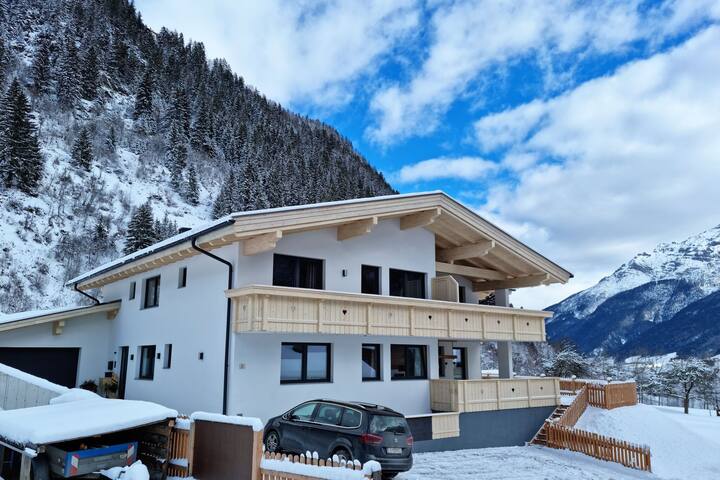 施图拜谷地新施蒂夫特(Neustift im Stubaital)的民宿