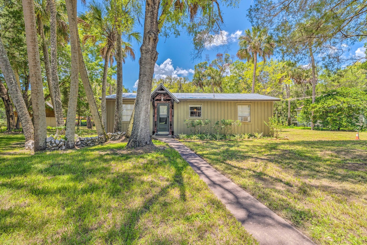 Waterside Angler 's Heaven: Crooked River Fish Camp