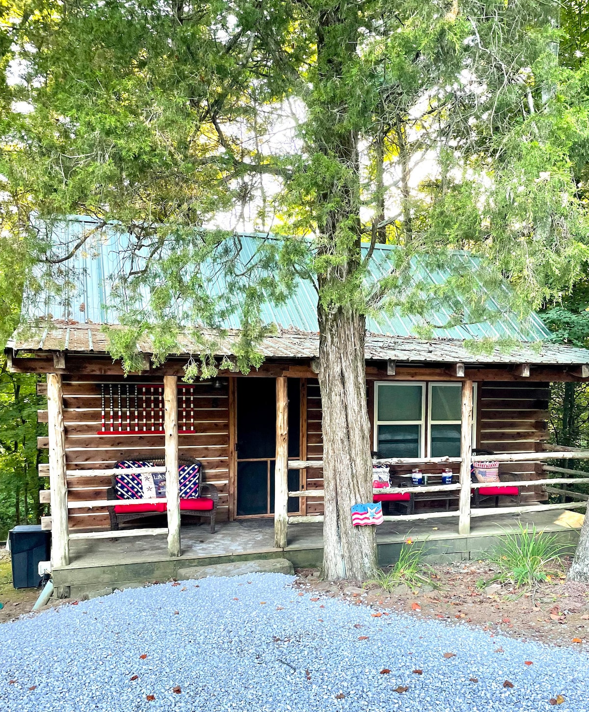 Liberty Lodge, Twin Lakes Country Cabins
